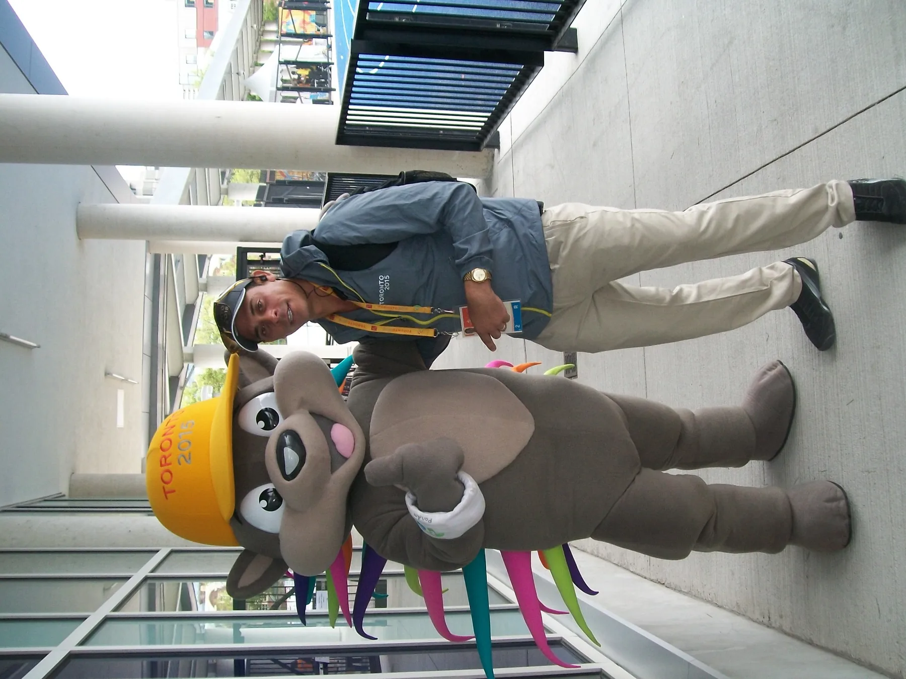 Toronto 2015 y su mascota oficial